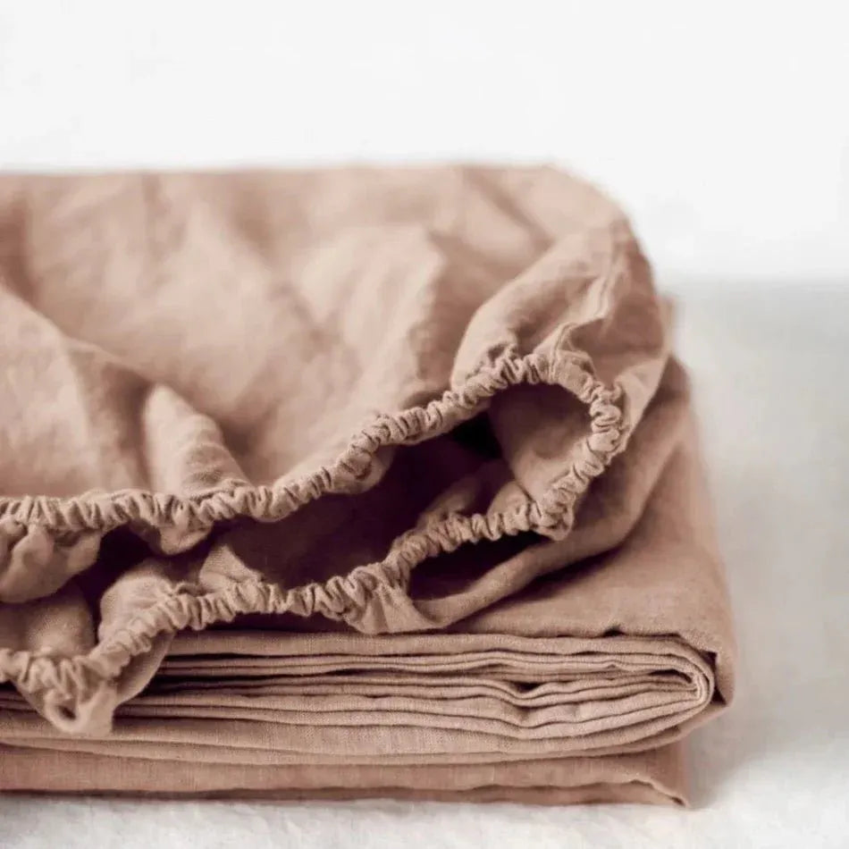 Cafe creme linen fitted sheet