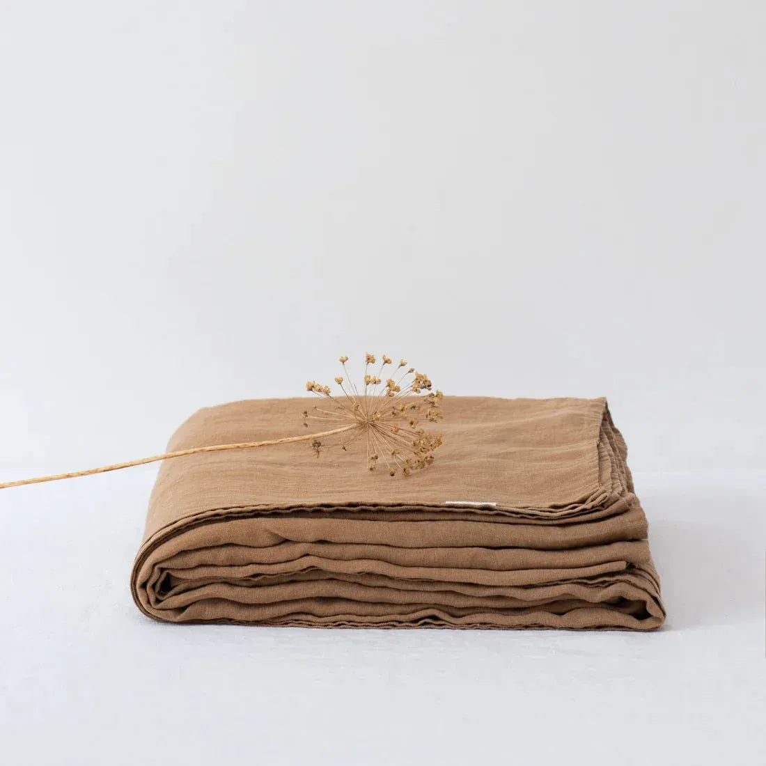 Camel linen flat sheet