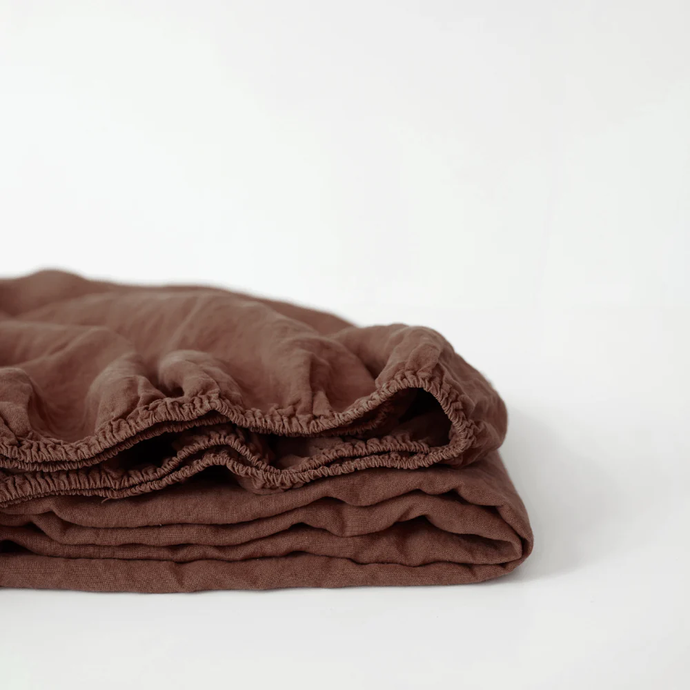 Chocolate brown linen fitted sheet